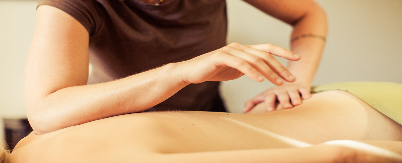 city moon deep tissue massage in dubai